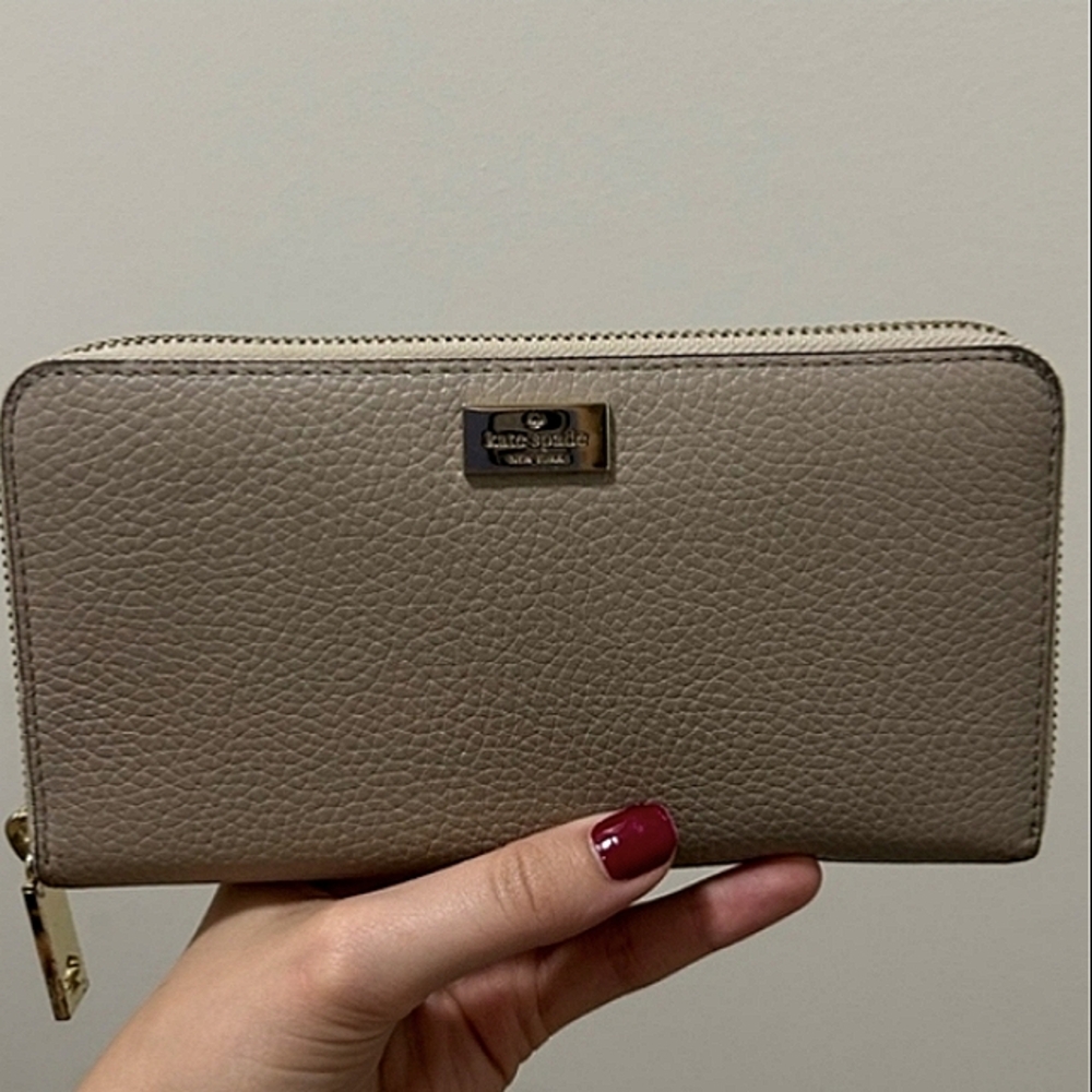 Kate Spade Wallet Stone Dark Gray Approx 7.8"x4" Excellent-Very Good Pre Loved